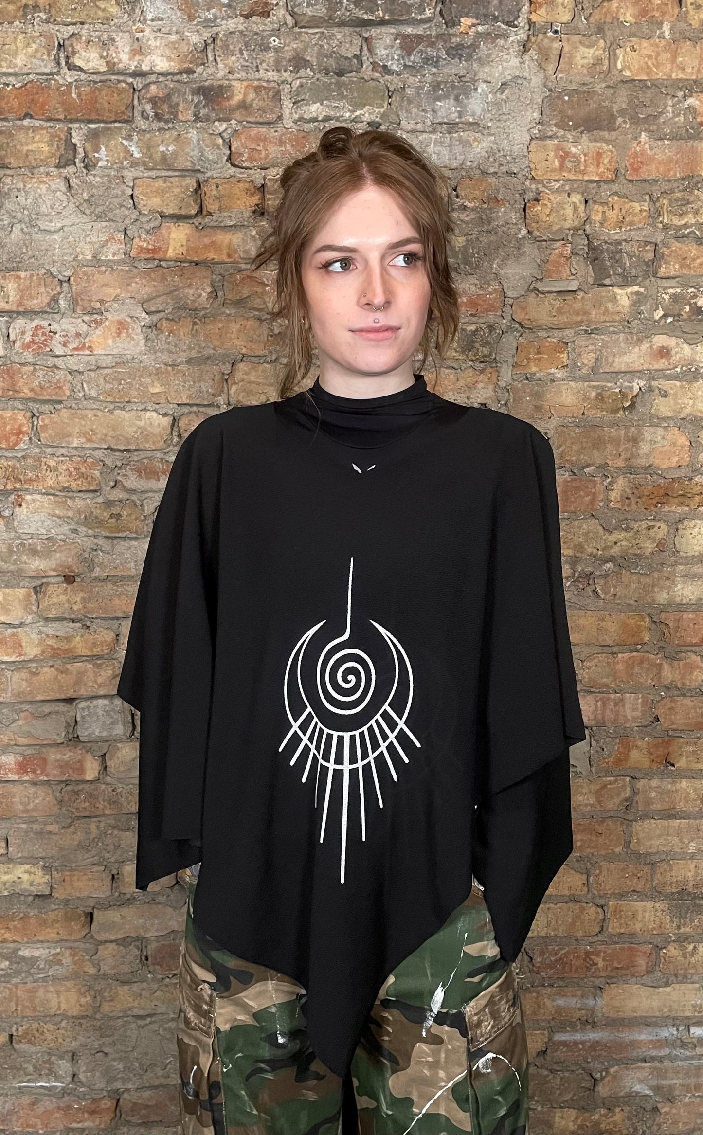 Devine feminine Poncho