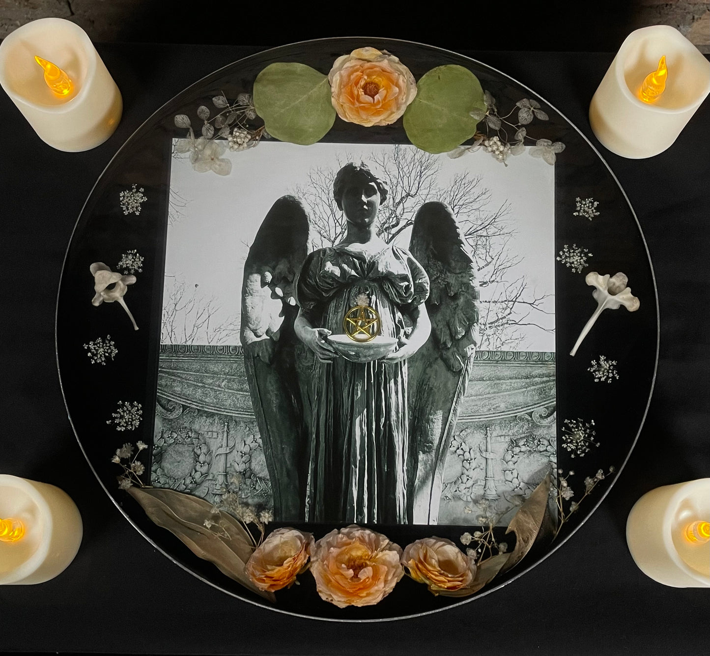 Resin decor