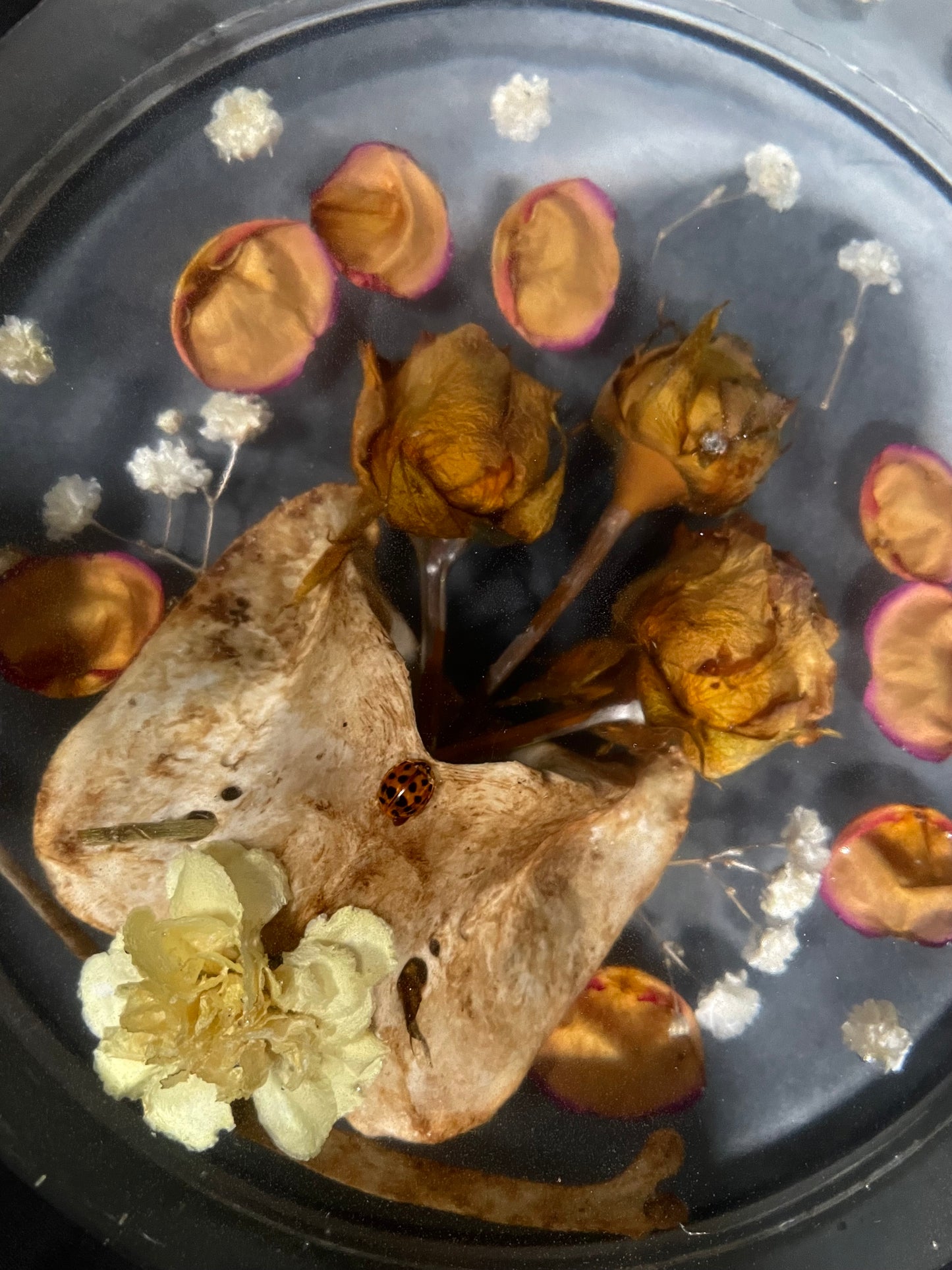 Resin decor