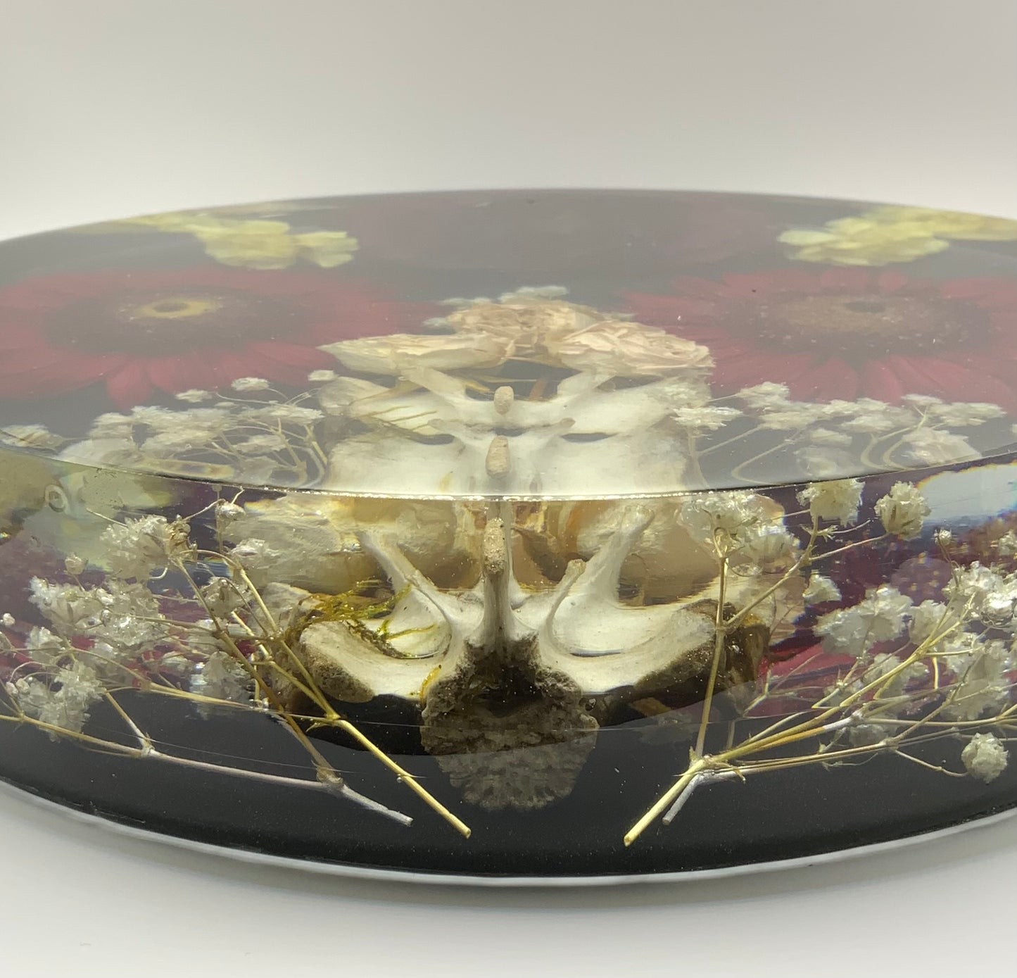 Dark Beauty Resin decor