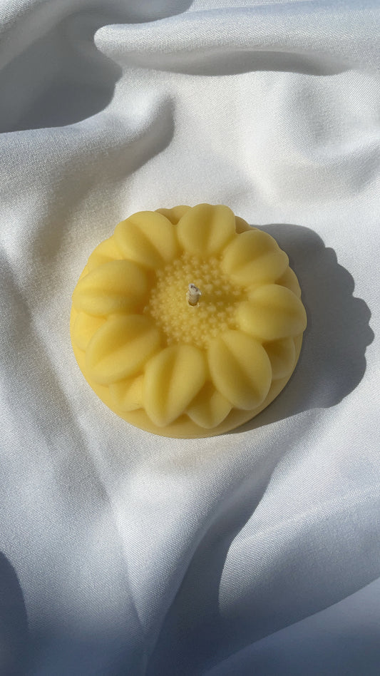 Sunflower candle